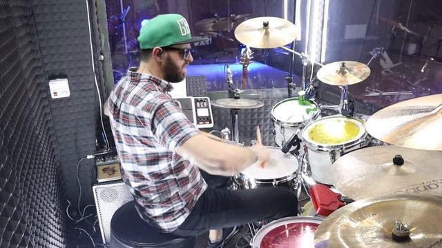 Another One Bites the Dust | Queen | Drum cover смотреть онлайн