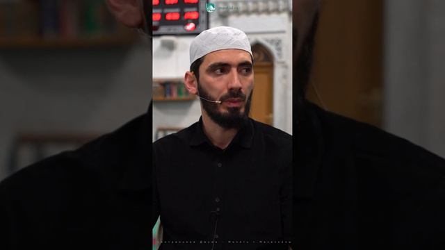 Отрывок с утренней лекции в Центральной Джума-Мечети г. Махачкала смотреть онлайн