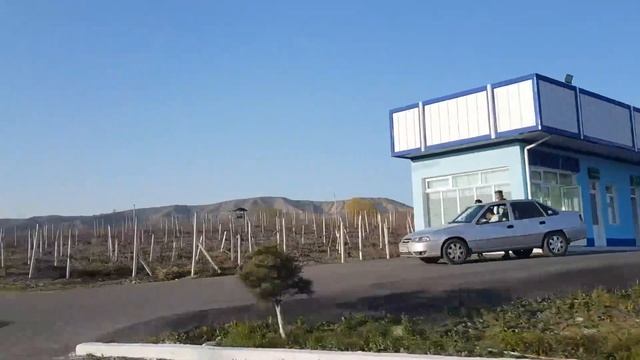 우즈베키스탄 하나바드에서 안디잔 가는 길, On the way [Andijan - Khanabad] Uzbekistan, Ханобод #shorts смотреть онлайн
