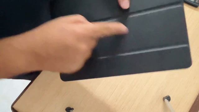Worth to buy iPad 9th Gen in 2022￼? #apple #ipad #review #vlog смотреть онлайн