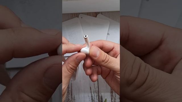 Обзор беспроводных наушников AirPods 2 PREMIUM смотреть онлайн