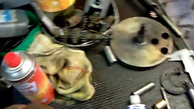 Картера, подготовка к сборке мотора Ява 250 смотреть онлайн