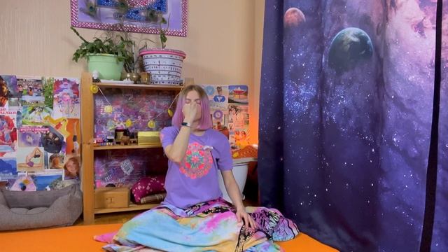 Сурья бхеда и Чандра бхеда пранаяма практика 20 минут смотреть онлайн