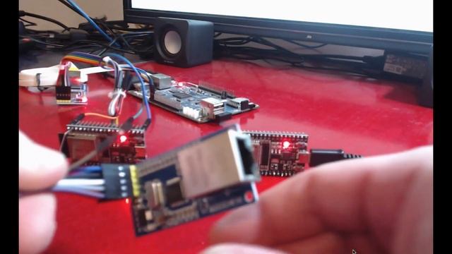 Transferencia de datos entre dos ordenadores con ESP32 protocolo espnow смотреть онлайн