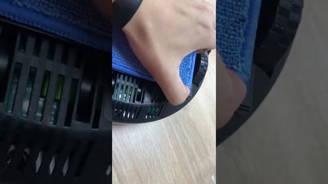 Обзор на робот пылесос Redmond RV-R350