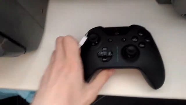 Что делать если в геймпаде сели батарейки (аккумулятор).