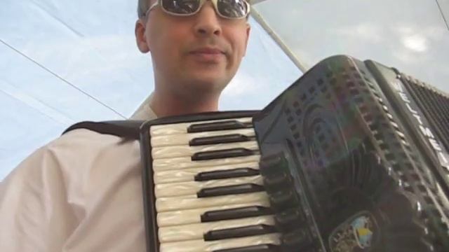 2009 Cotati Accordion Festival - Supita II смотреть онлайн