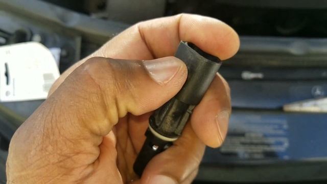Mercedes W164 Front Park Lamps Bulb Replacements | 2825 Bulbs | DIY