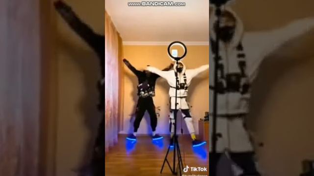 Разве они не EFso, мне нравится, чтобы такой контент приходил ?? смотреть онлайн