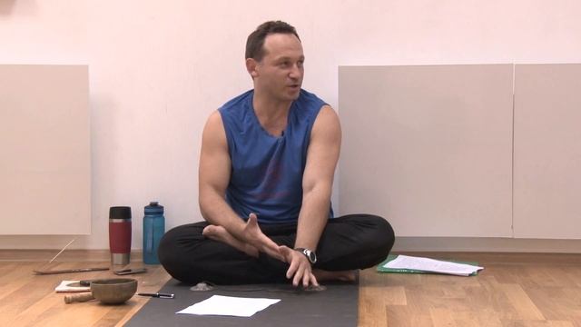 Евгений Чернецкий. Как я начал заниматься Йогой. смотреть онлайн