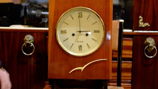 Часы настенные ОЧЗ с боем. Птичка смотреть онлайн