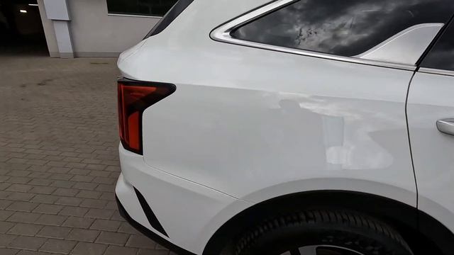 Kia Sorento 2022 [1.6 T-GDI 230KM 6AT AWD HEV] wersja PrestigeLine | kolor Clear White - bez dopłat смотреть онлайн