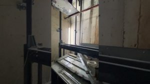 Монтажники лифтового оборудования