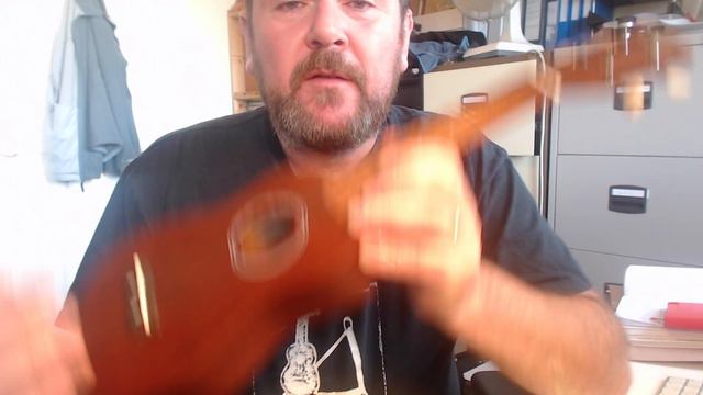 Got A Ukulele Reviews - Vintage VUK20N Soprano смотреть онлайн