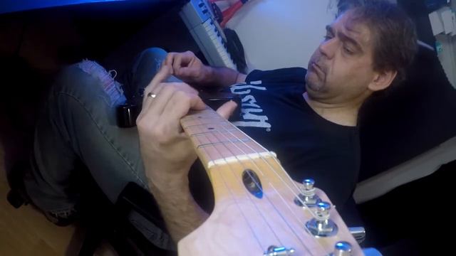 UAD 55 Tweed Deluxe Playthrough смотреть онлайн