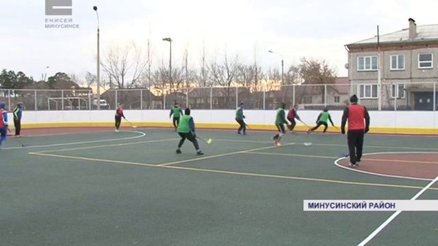 Новая хоккейная коробка в Селиванихе  (Енисей Минусинск)