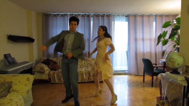 The Best Things Happen While You're Dancing смотреть онлайн