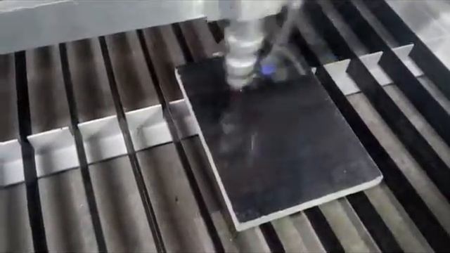 Лазерный станок по камню смотреть онлайн