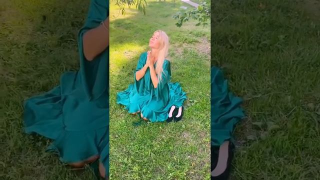 ДА НЕ УСНЕТ ВО МНЕ БОГИНЯ. Стихи о люьви. Шаганэ21veka смотреть онлайн