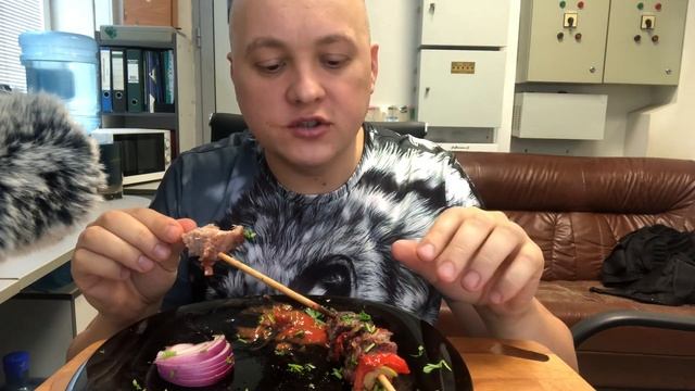 ШАШЛЫК ШАШЛЫНДОС С ДЫНЕЙ Love Is MUKBANG МУКБАНГ