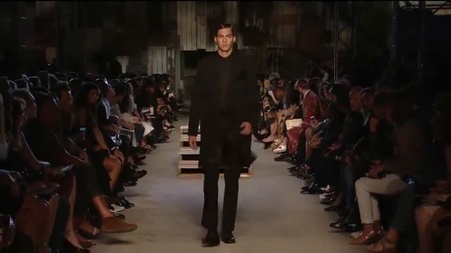Givenchy SS 16 NYFW Narcissus Magazine смотреть онлайн
