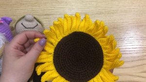 Домовой вязаный крючком. Амигуруми барабашка. Гномик крючком.