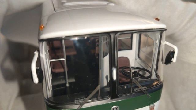 ЛАЗ-695Р,Радянський автобус. смотреть онлайн