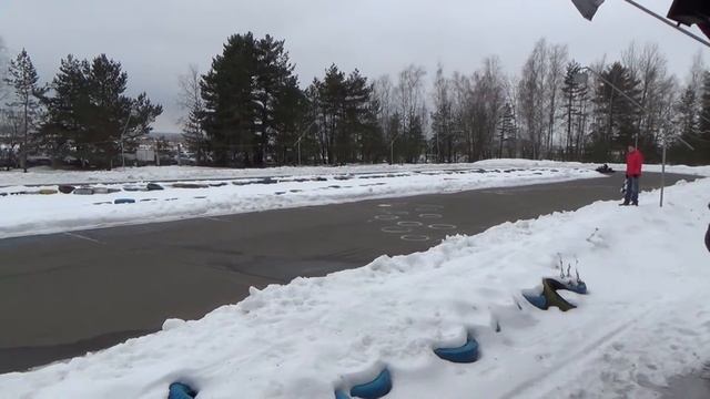 Зимний картинг в парке ДРАКИНО 2016 год. смотреть онлайн