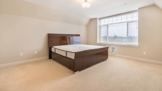 1009 Quadling Ave, Coquitlam, BC V3K 2A9 смотреть онлайн