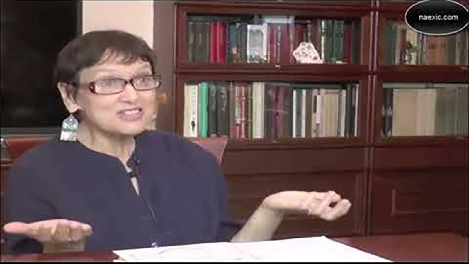 Светлана Жарникова разоблачает мифы фальсификаторов истории смотреть онлайн