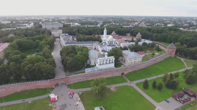 Великий Новгород. Кремль с высоты полёта дрона.mp4