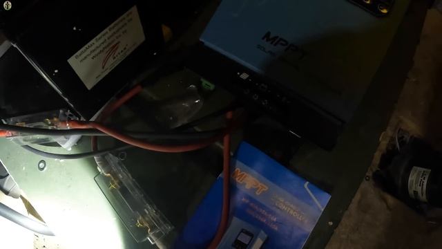 ALFFAA 1500W Pure Sine Wave Inverter 12V To 110V