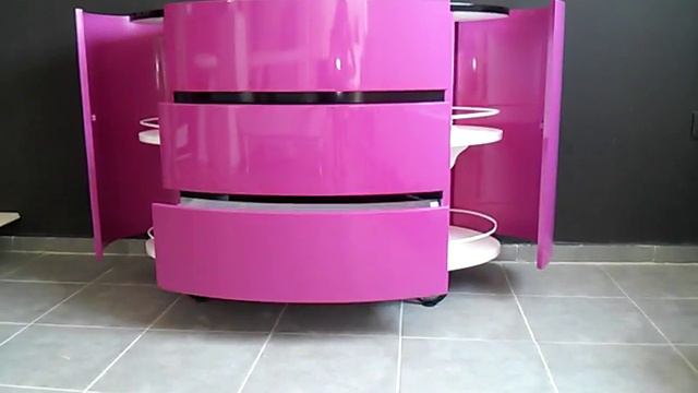 Komoda - Emmy смотреть онлайн