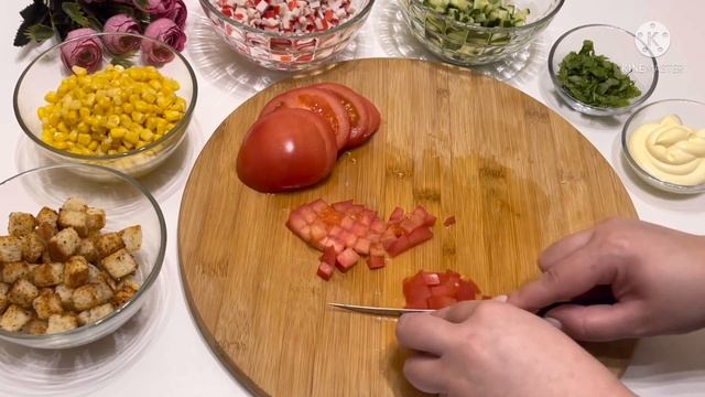 Рецепт просто бомба? ОЧЕНЬ ВКУСНЫЙ КРАБОВЫЙ САЛАТИК ЗА 5 минут ? На праздничный стол самый то? смотреть онлайн