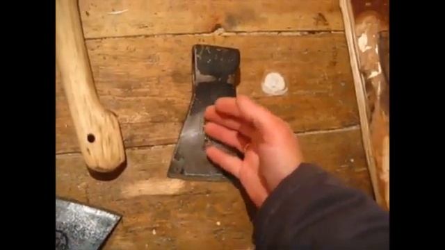 Как выбрать рабочий топор в магазине.mp4