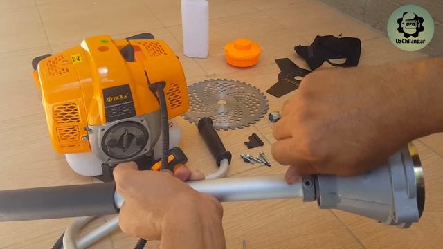 Gazonakasilka. Газонакасилка Beda Urish Oparatini Terish. Ut Urish Mashinkasi Yigish. Kasilka Yigis