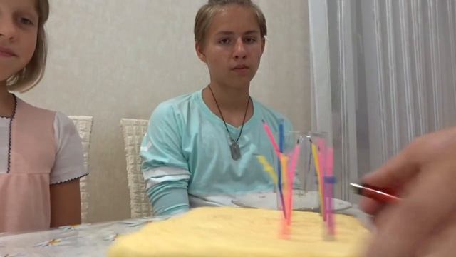 ВЛОГ День рождения Миши 13 лет, подарил маме кольцо смотреть онлайн
