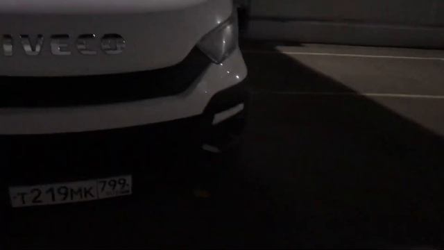 Как выглядят новые IVECO ещё без фургонов? Приехали к официальному дилеру IVECO! смотреть онлайн