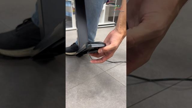 ⚡️Одна опора стола на ковре? Никаких проблем! Подпяточники - ваш надежный помощник! #ergosmart смотреть онлайн