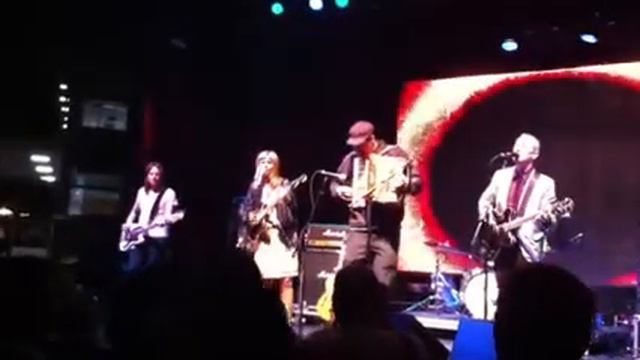 The Vaselines + Krist Novoselic смотреть онлайн