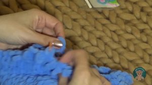 ТЁПЛАЯ БЕСШОВНАЯ ДЕТСКАЯ КОФТОЧКА С КАПЮШОНОМ. Мастер- класс. Ализе Пуффи Файн (Alize Puffy Fine).