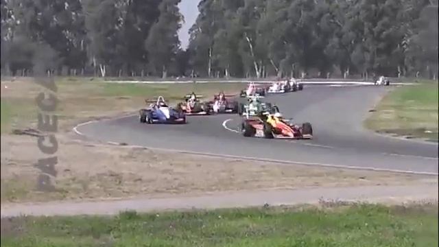 Pace Car: Notas - Formula Renault Plus (Séptima Fecha - Córdoba Pista) смотреть онлайн
