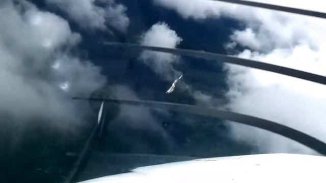 №23. Полет над водопадом Анхель смотреть онлайн