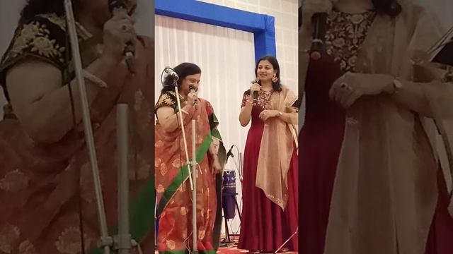 Jsgif Mewar Region Mere Bhagwan Mahavir Bhakti Sandhya Singhar Rashmi Kimti, Shashi Bhamdari смотреть онлайн