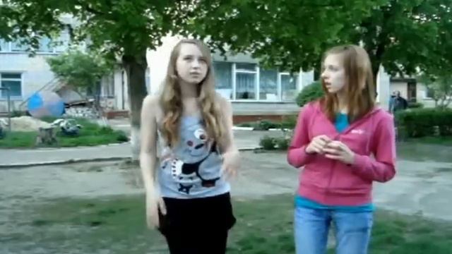 Это их первый клип,порадуемся за них! смотреть онлайн