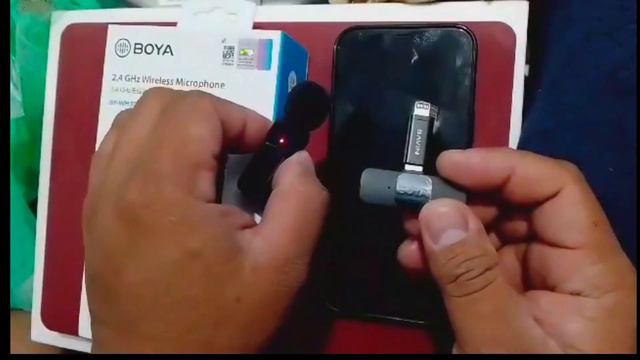 Boya Wireless Mic Compatible for Iphone ( BY- WM3D ) смотреть онлайн