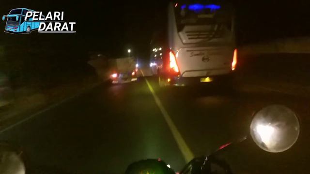 Biking Lemes..‼️‼️ Sumber Selamat Mosak Masik DiJalur rawan #busindonesia #busjawatimuran смотреть онлайн