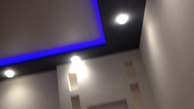 Ремонт квартиры потолка стен обои смотреть онлайн