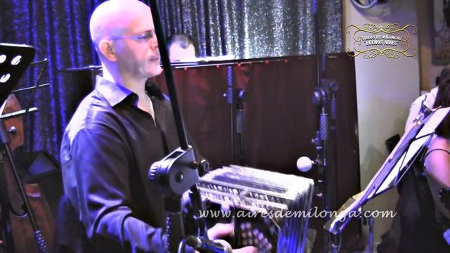 Imagina escuchar y ver tango en Turquia. Okotango orquesta, milonga Tangojean смотреть онлайн