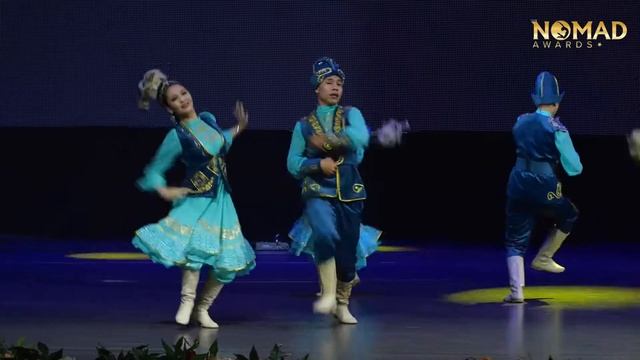 Ансамбль «Шаттық» — Народный танец «Салтанат». Nomad awards/Номад эвордс смотреть онлайн